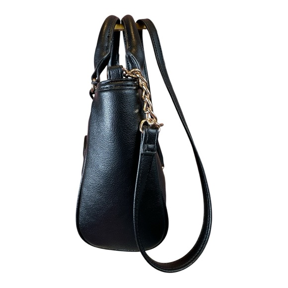 Juicy Couture Black Quilted Crossbody Bag with Gold Accents - Picture 4 of 9